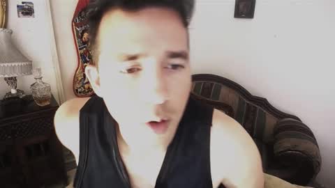 handsome_invictusiv online show from December 22, 2025, 6:05 pm