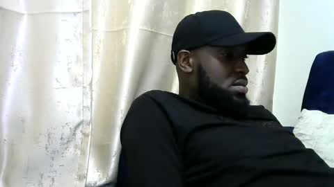 Snapshot of handsome_king30 chatting on December 3, 2024, 4:39 pm handsome king online show from December 3, 2024, 4:39 pm
