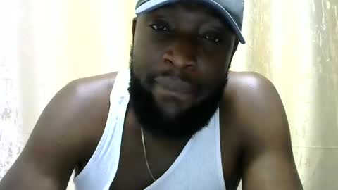 Snapshot of handsome_king30 chatting on December 14, 2024, 7:14 pm handsome king online show from December 14, 2024, 7:14 pm