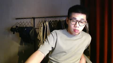 Snapshot of handsome_mannn chatting on January 2, 2025, 10:01 pm handsome_mannn online show from January 2, 2025, 10:01 pm