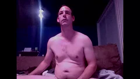 Snapshot of handsomeguy4ever chatting on October 19, 2025, 2:34 am handsomeguy4ever online show from October 19, 2025, 2:34 am