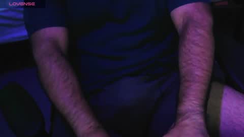 Snapshot of handyman732438 chatting on June 26, 2026, 9:57 am handyman732438 online show from June 26, 2026, 9:57 am