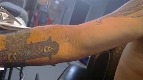 handystud33 online show from October 4, 2025, 10:24 am