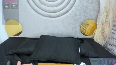 Snapshot of hanna_castro chatting on December 15, 2025, 2:10 pm Hanna Castro online show from December 15, 2025, 2:10 pm