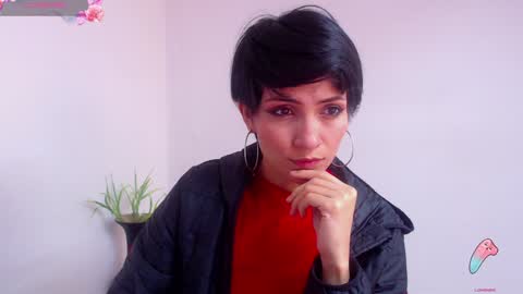 Snapshot of hanna_chloe chatting on December 24, 2024, 5:13 pm Sara online show from December 24, 2024, 5:13 pm