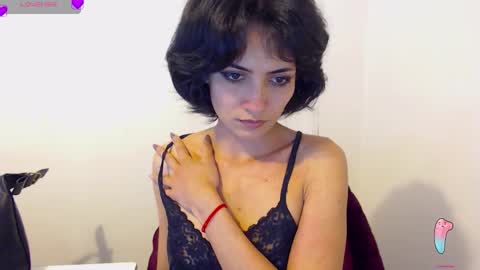 Snapshot of hanna_chloe chatting on October 7, 2025, 1:19 pm Sara online show from October 7, 2025, 1:19 pm