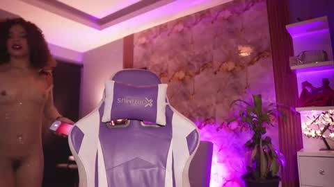 HANNA  online show from October 19, 2025, 1:06 am