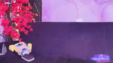 Hanna online show from May 30, 2026, 8:39 pm