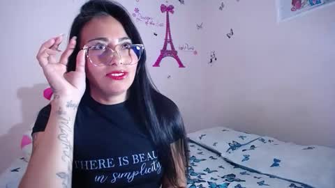 Snapshot of hanna_girl21 chatting on February 21, 2026, 8:32 pm HANNA online show from February 21, 2026, 8:32 pm