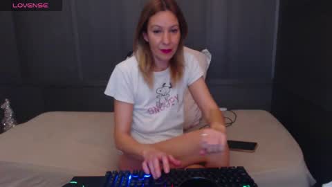 Snapshot of hanna_ha chatting on December 22, 2025, 8:50 pm hanna_ha online show from December 22, 2025, 8:50 pm