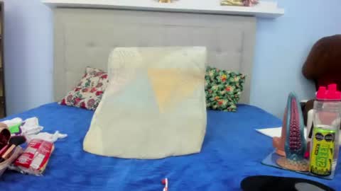 hanna_hornyx20 online show from July 5, 2026, 12:39 am