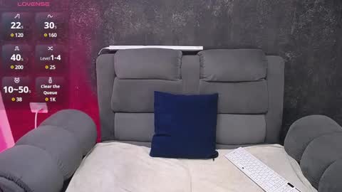 Snapshot of hanna_jhoonson chatting on January 11, 2025, 7:59 pm Isabella online show from January 11, 2025, 7:59 pm