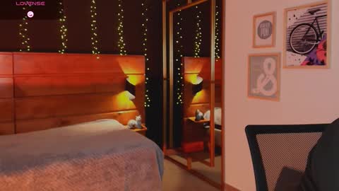 Snapshot of hanna_kimura chatting on February 13, 2026, 7:10 pm Hanna online show from February 13, 2026, 7:10 pm