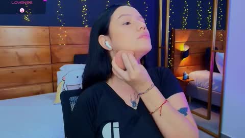 Snapshot of hanna_kimura chatting on February 23, 2026, 7:55 pm Hanna online show from February 23, 2026, 7:55 pm