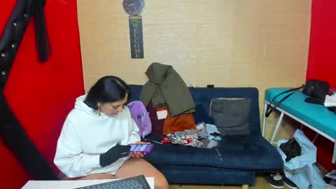 Hanna online show from October 4, 2025, 1:25 am