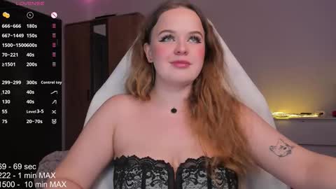 hanna montanas online show from November 1, 2025, 1:24 pm