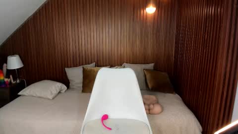 Snapshot of hanna_weist1 chatting on November 26, 2025, 5:19 am Akane Tendo online show from November 26, 2025, 5:19 am