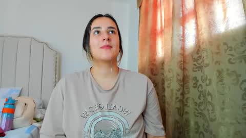 Hanna online show from December 15, 2025, 5:39 pm