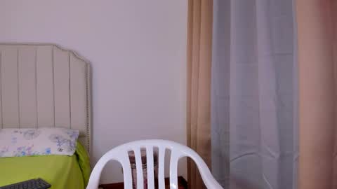 Snapshot of hannaa86 chatting on February 10, 2026, 8:24 pm Hanna online show from February 10, 2026, 8:24 pm