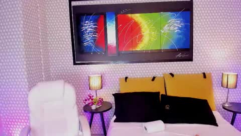 Hanna online show from September 30, 2025, 3:44 am