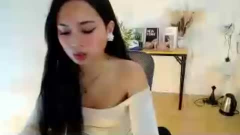 Alex online show from July 10, 2026, 2:49 am