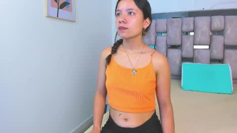 Snapshot of hannah_stuart chatting on February 4, 2026, 1:06 pm hannah_stuart online show from February 4, 2026, 1:06 pm