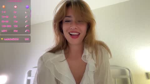 hannahinto online show from October 16, 2025, 3:46 pm