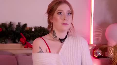 Snapshot of hannahmonttana chatting on January 12, 2026, 4:18 am Pearl online show from January 12, 2026, 4:18 am