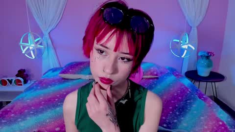 Hannah online show from January 24, 2025, 12:20 pm