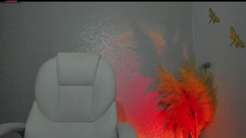 Camila online show from January 1, 2025, 5:01 am