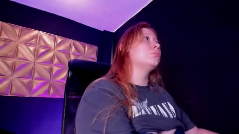 Snapshot of hannamartinn_ chatting on September 24, 2025, 4:43 pm hannamartinn_ online show from September 24, 2025, 4:43 pm