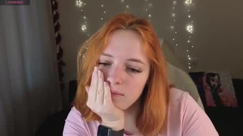 Snapshot of hannamelon_ chatting on February 12, 2026, 8:20 am Hanna first stream on feb 5 11pm UTC3 online show from February 12, 2026, 8:20 am