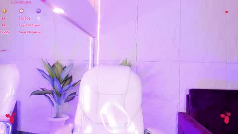 HannaPaola online show from November 15, 2025, 10:37 pm