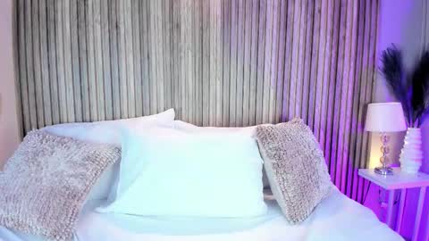 HannaPaola online show from January 8, 2026, 10:45 pm