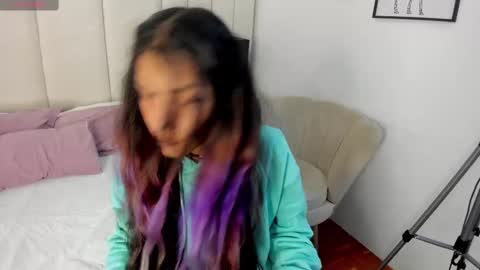 hannaqueen23 online show from February 12, 2025, 7:34 am