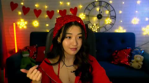 hannarosie online show from February 12, 2025, 3:38 pm