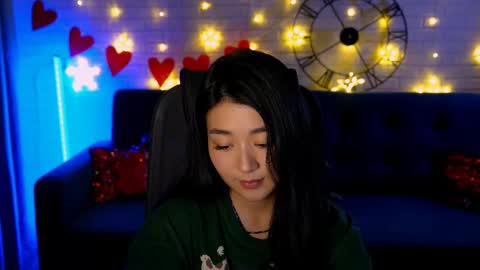 hannarosie online show from March 12, 2025, 4:02 pm