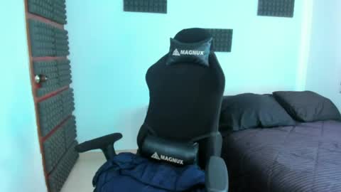 Hanna  online show from March 31, 2026, 10:10 pm