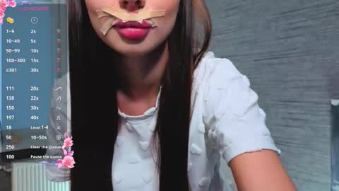 Snapshot of hannavaile chatting on October 15, 2025, 7:19 am Hanna online show from October 15, 2025, 7:19 am