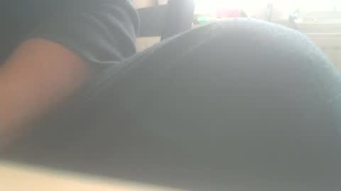 hannes_k online show from February 15, 2025, 9:16 am