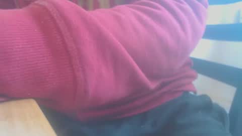 hannes_k online show from December 2, 2025, 10:53 am