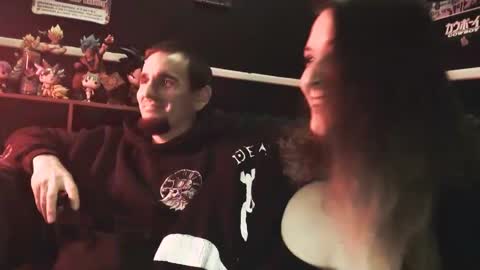 hannibeexl online show from February 19, 2025, 5:27 am