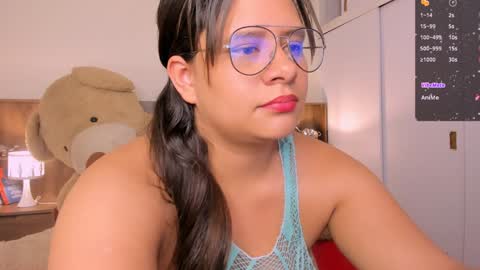 Snapshot of hanny_13 chatting on February 26, 2025, 1:43 am taylor live online show from February 26, 2025, 1:43 am