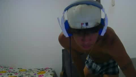 Snapshot of hansel_take chatting on May 8, 2026, 6:24 pm hansel_take online show from May 8, 2026, 6:24 pm