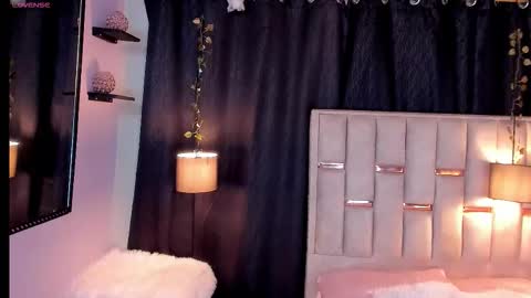 Hanzking01 online show from November 25, 2025, 5:07 am