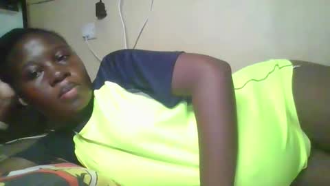 happy_dimple online show from December 14, 2025, 8:02 pm