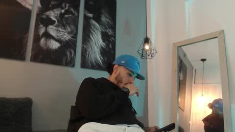 Snapshot of happy_hot7 chatting on January 22, 2025, 3:09 am happy_hot7 online show from January 22, 2025, 3:09 am