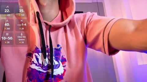 Snapshot of happy_hot7 chatting on May 17, 2026, 12:45 pm happy_hot7 online show from May 17, 2026, 12:45 pm