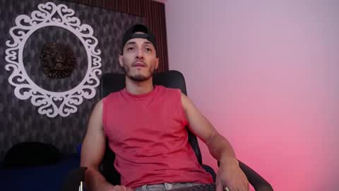 Snapshot of happy_hot7 chatting on May 31, 2026, 11:39 am happy_hot7 online show from May 31, 2026, 11:39 am