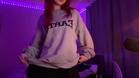 Snapshot of happy_milly chatting on February 2, 2026, 11:25 pm Call me Milly online show from February 2, 2026, 11:25 pm